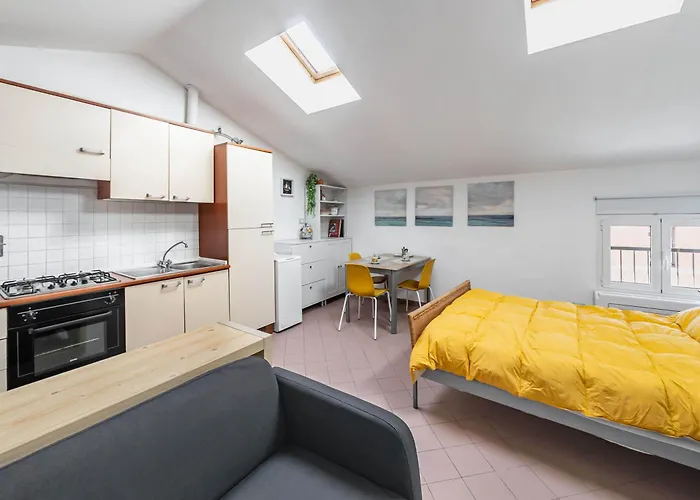 Flat - Vicolo Stradellaccio