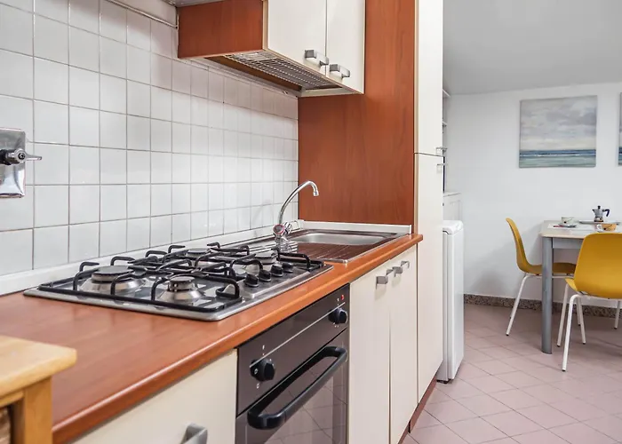 Flat - Vicolo Stradellaccio